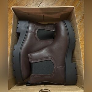 Womens UGG MARKSTRUM 1115891 Brown Women's Size 6 Mid Top Boot - No BOX